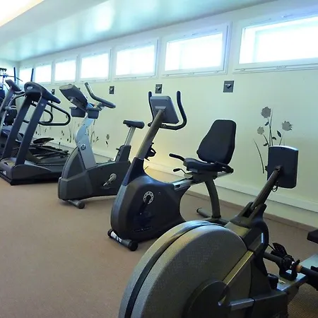 Forme-hotel & Montpellier Sud-est - Parc Expositions - Arena מוגויו