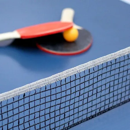 Forme-hotel & Montpellier Sud-est - Parc Expositions - Arena מלון 3*