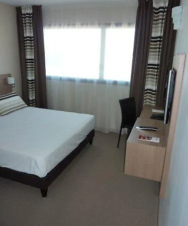Forme-hotel & Montpellier Sud-est - Parc Expositions - Arena 3* Mauguio