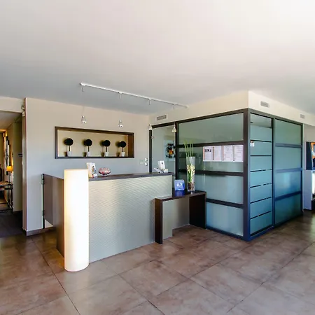 Forme-hotel & Montpellier Sud-est - Parc Expositions - Arena 3* Mauguio
