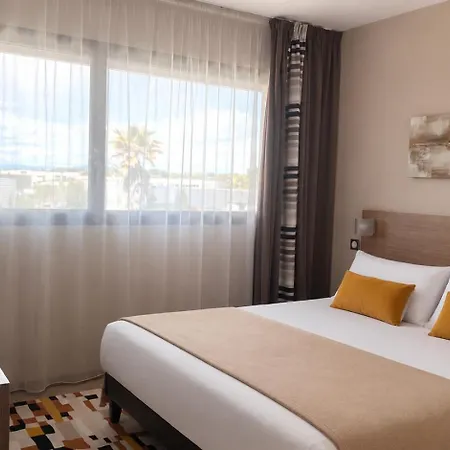 Forme-hotel & Montpellier Sud-est - Parc Expositions - Arena 3* Mauguio