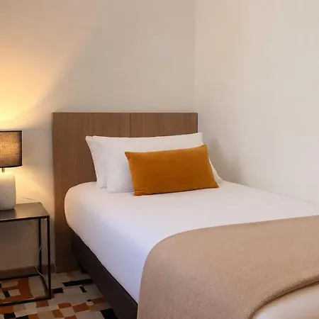 Forme-hotel & Montpellier Sud-est - Parc Expositions - Arena Otel 3*