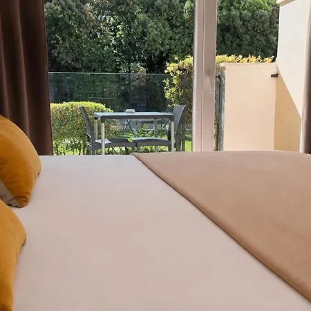 Forme-hotel & Montpellier Sud-est - Parc Expositions - Arena 3*