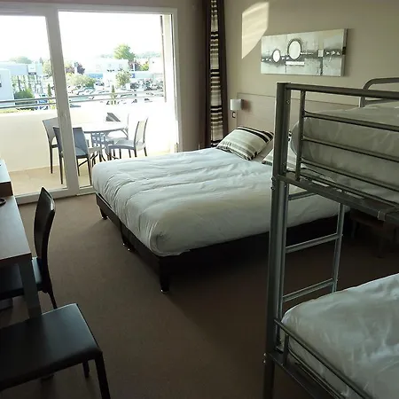 Forme-hotel & Montpellier Sud-est - Parc Expositions - Arena Hotel Mauguio