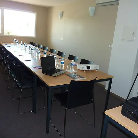 Ξενοδοχείο Forme-hotel & Montpellier Sud-est - Parc Expositions - Arena 3*
